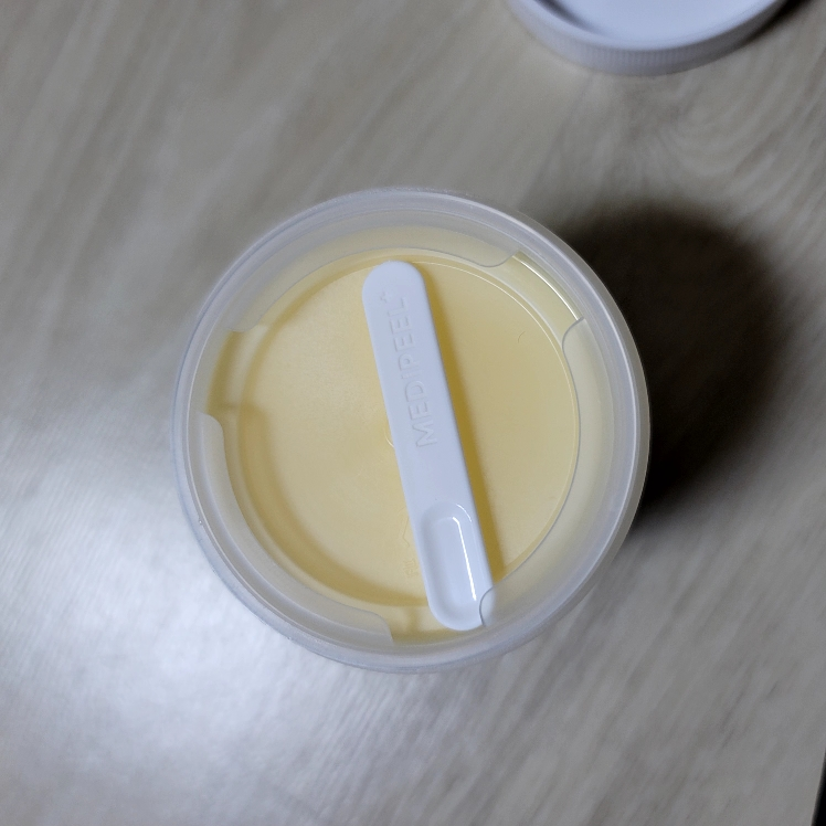 메디필 (MEDIPEEL) EGF 스케일링 모이스처 풋 크림 review image