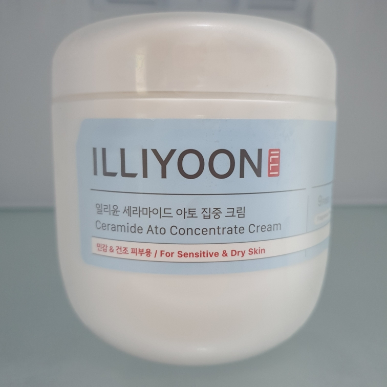 일리윤 (ILLIYOON) 세라마이드 아토 집중크림 review image