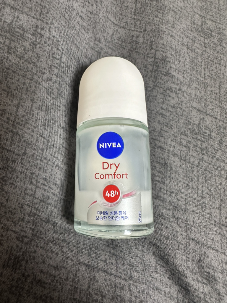 니베아 (NIVEA) 데오드란트 롤온 [드라이콤포트] review image