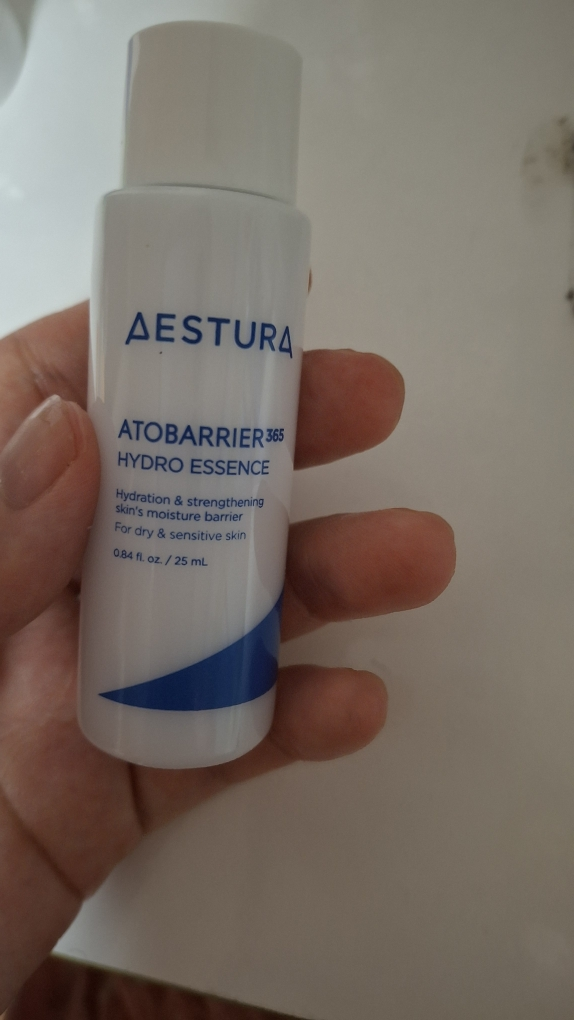 에스트라 (AESTURA) 아토베리어 365 하이드로 에센스 review image