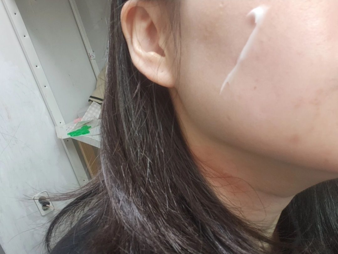 에딧비 (EDIT.B) 보습 진정 쑥 세라마이드 크림 review image