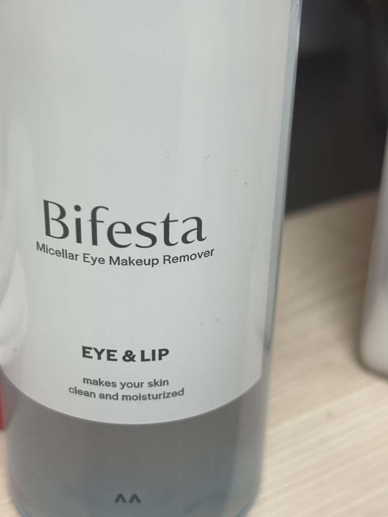 비페스타 (Bifesta) 저자극 립&아이 메이크업 리무버 review image