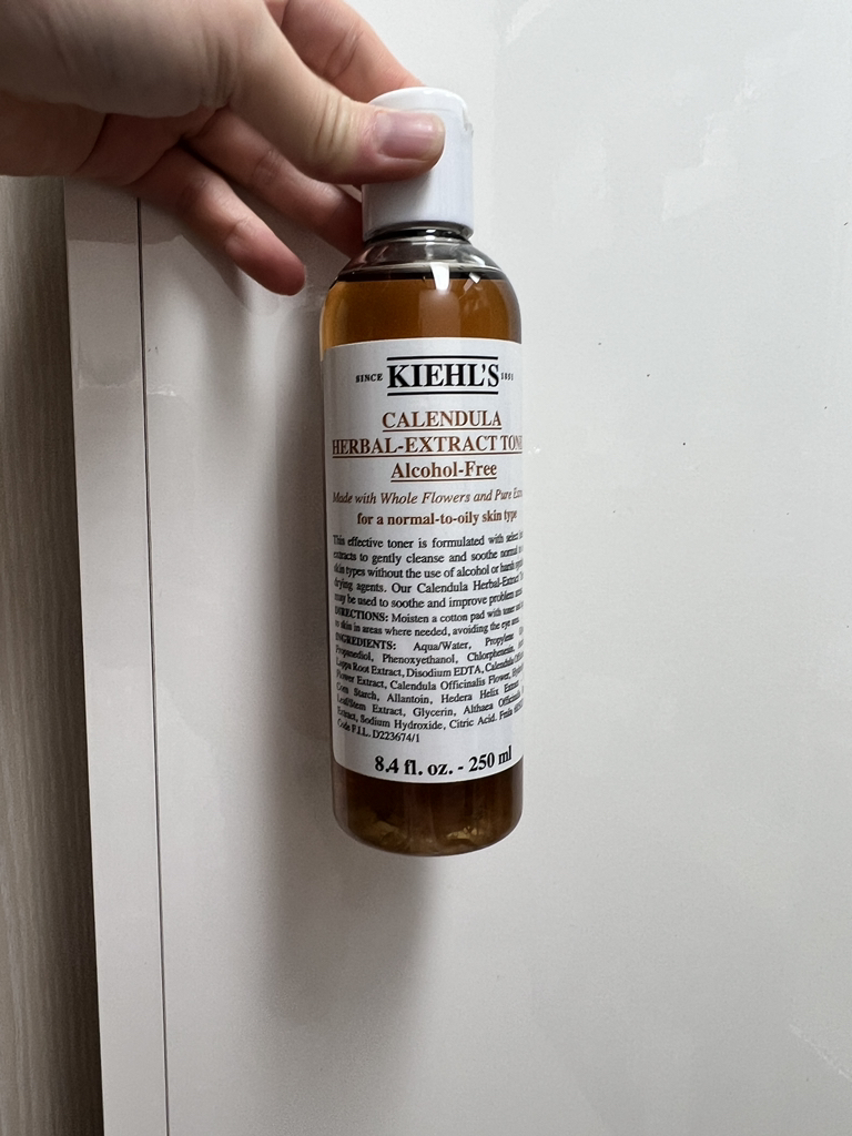 科颜氏 金盏花草本精华爽肤水 common.review image