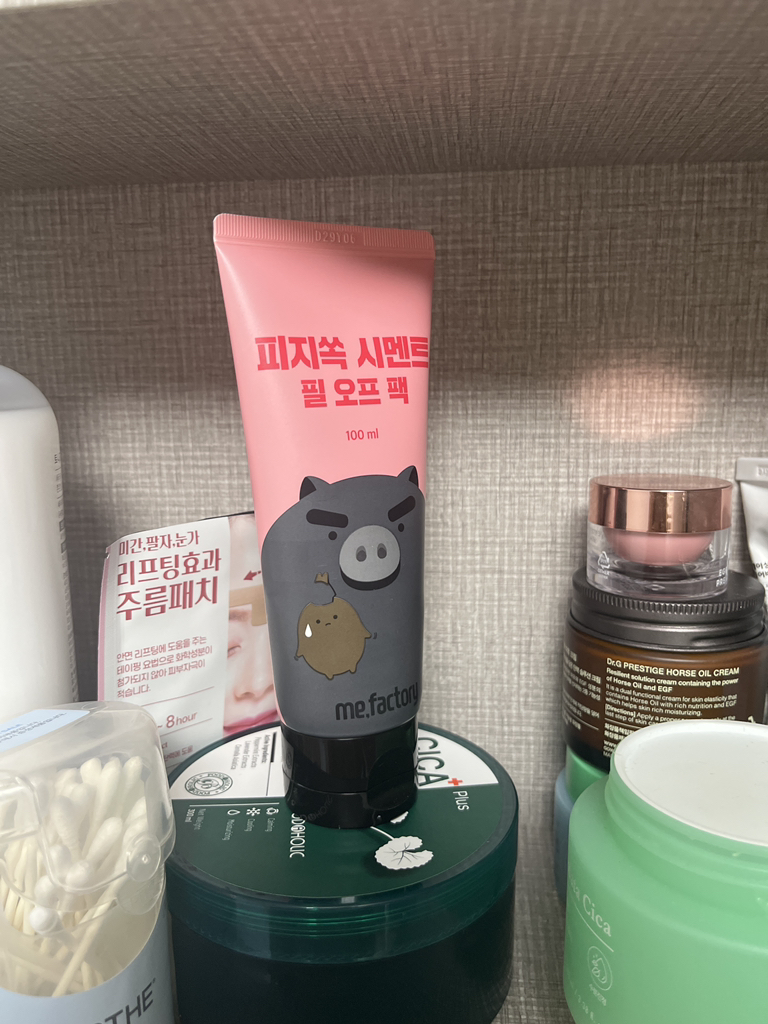 미팩토리 (MEFACTORY) 피지쏙 시멘트 필오프팩 review image