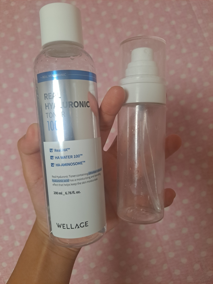 웰라쥬 (WELLAGE) 리얼 히알루로닉 100 토너 review image