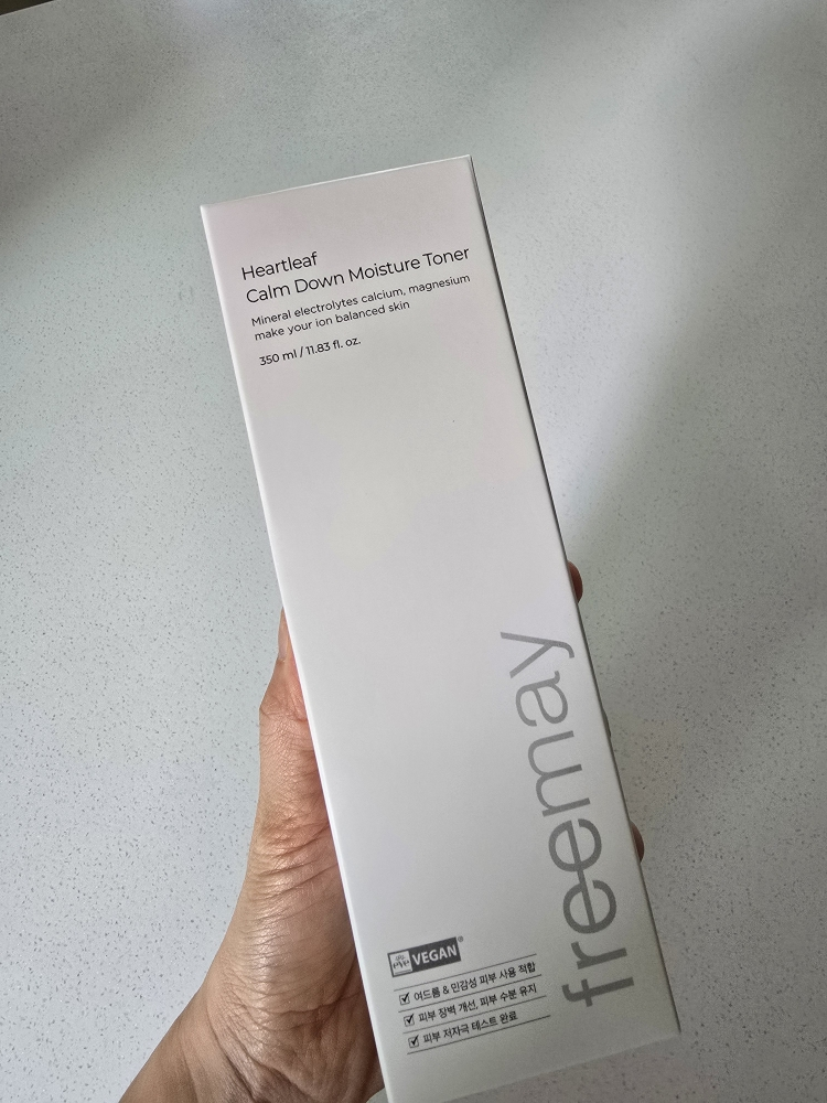 프리메이 (freemay) 어성초 진정해 수분 토너 review image