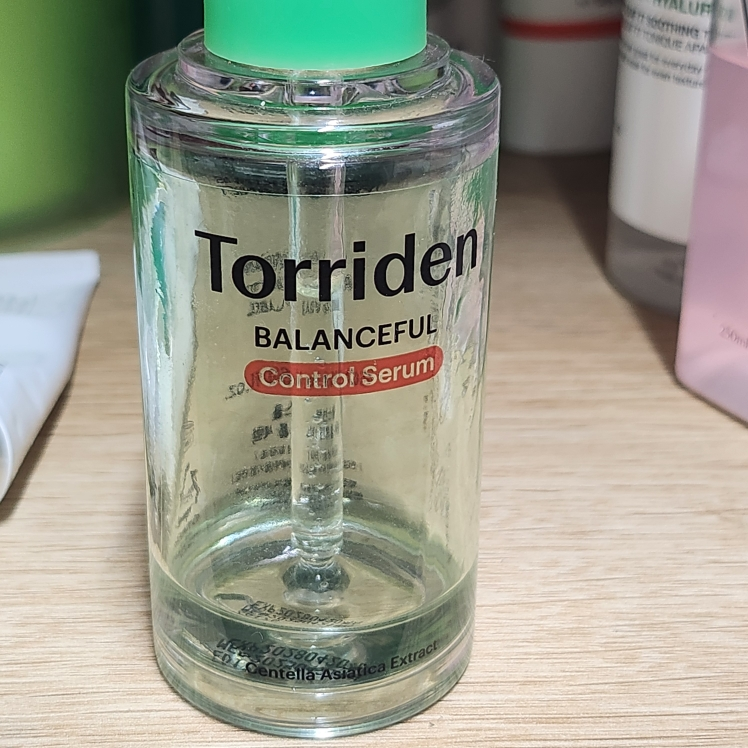 토리든 (Torriden) 밸런스풀 시카 컨트롤 세럼 review image