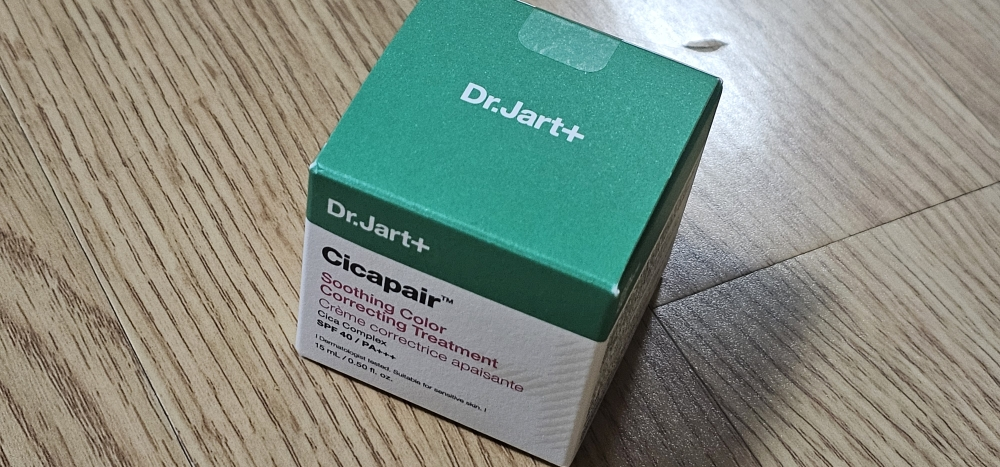 닥터자르트 (Dr.Jart+) 시카페어 타이거 그래스 컬러 코렉팅 트리트먼트 [SPF22/PA++] review image