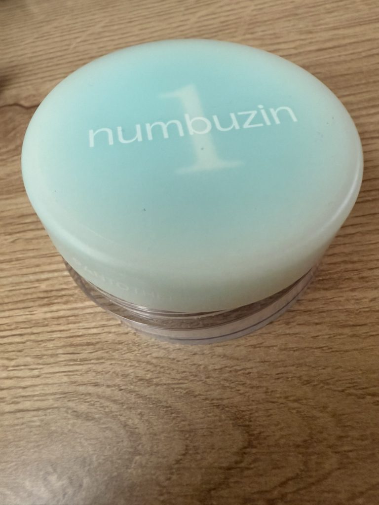 넘버즈인 (numbuzin) 1번 판토텐산 스킨케어100 블러파우더 review image