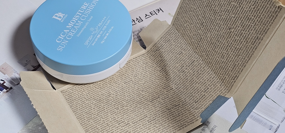 벤튼 (Benton) 시카 수분 선쿠션 [SPF50+/PA++++] review image