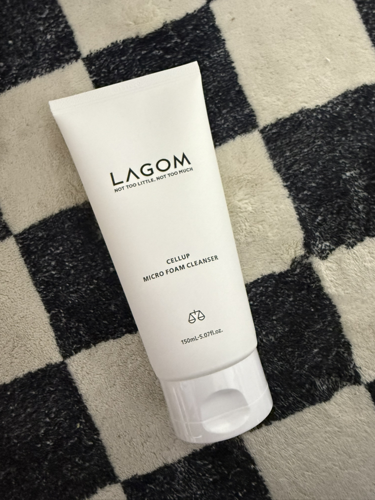 라곰 (LAGOM) 마이크로 폼 클렌저 review image