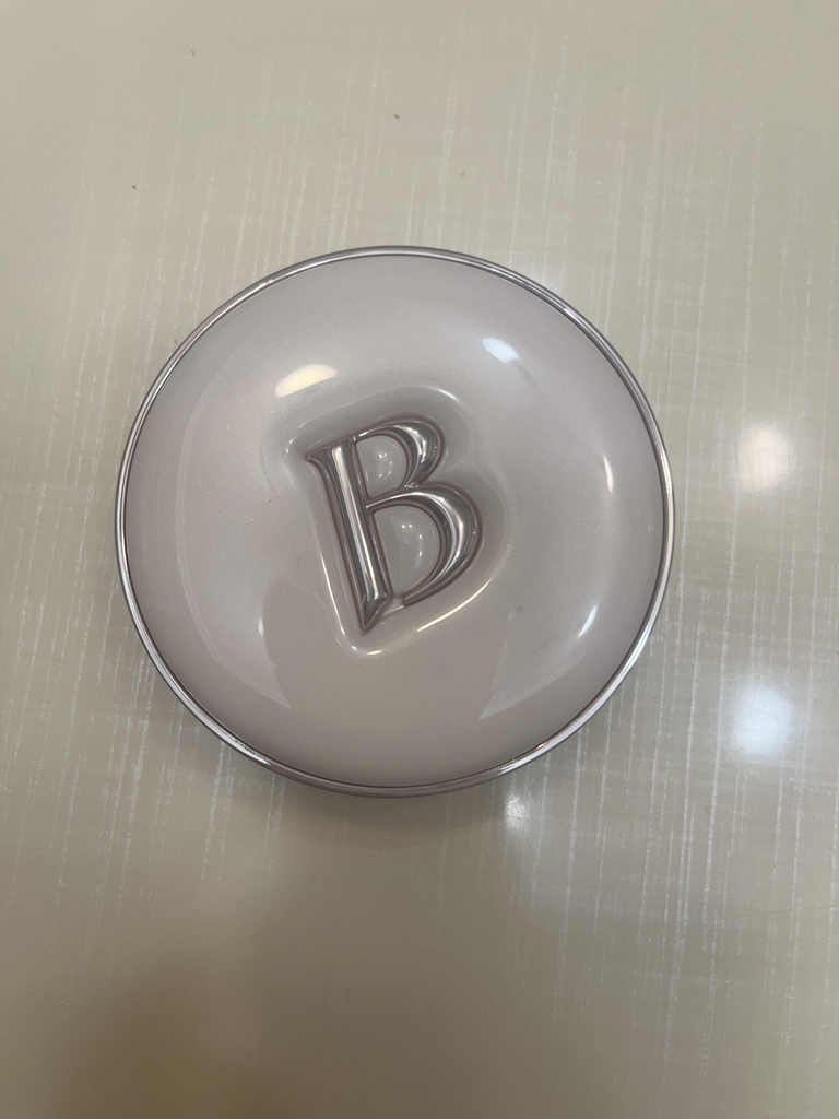 banilaco Essence Skin Duo Cushion [SPF50+/PA++++] [19 Soft Cream] review image