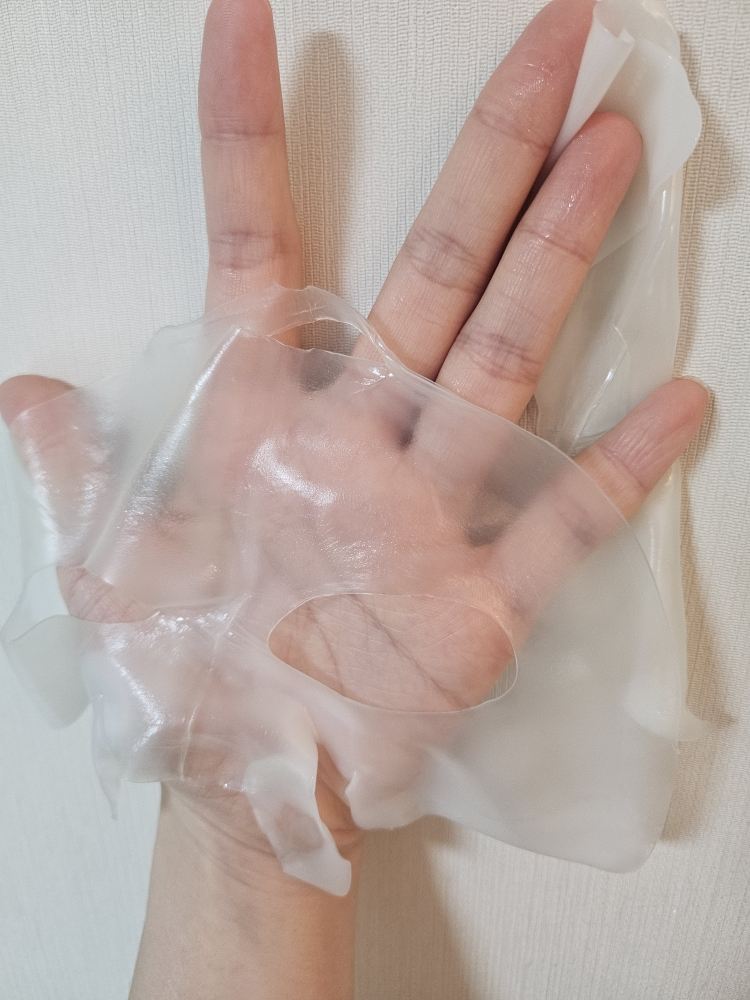 러븀 (Luvum) 카밍 리페어 시카 겔 마스크 review image