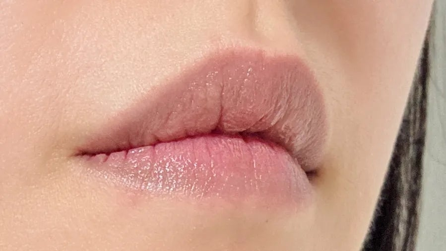 아르마니뷰티 (ARMANIbeauty) 립 마에스트로 사틴 [01 썸머어드벤처] review image