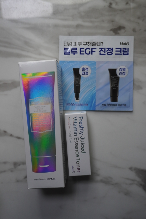 디어클레어스 (dearKlairs) 프레쉴리 쥬스드 비타민 팩 클렌저 review image