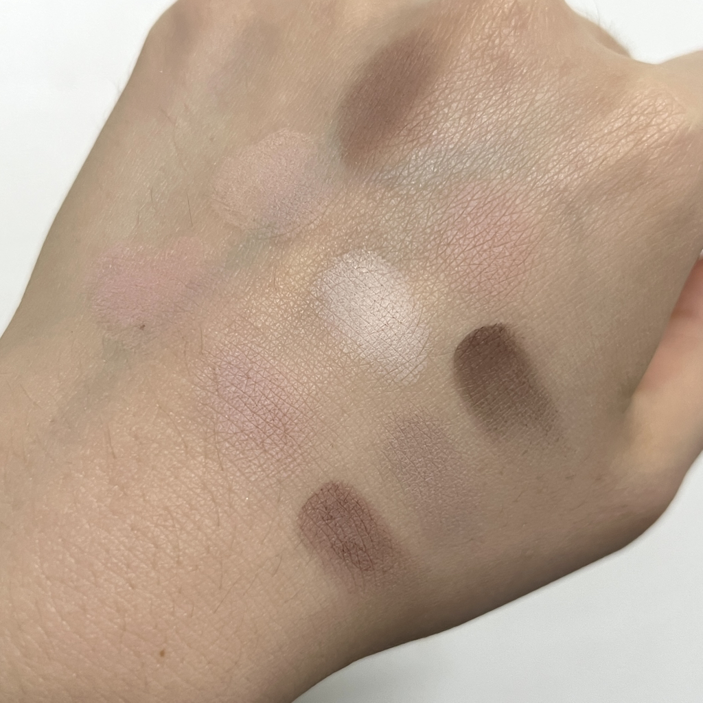 我的最爱 情绪眼影盘 [14 经典陶瓷]的真实用户使用照片