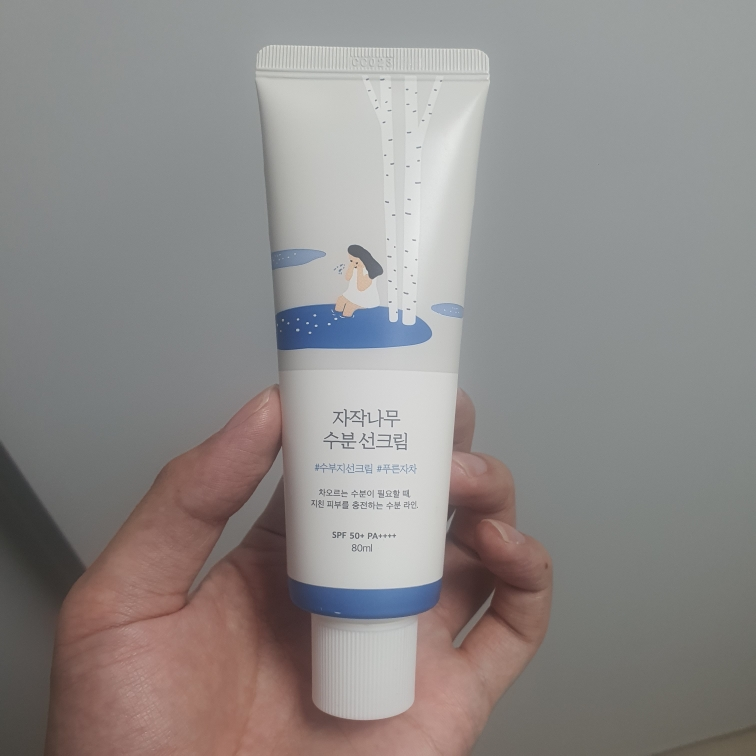 라운드랩 (ROUNDLAB) 자작나무 수분 선크림 [SPF50+/PA++++] review image