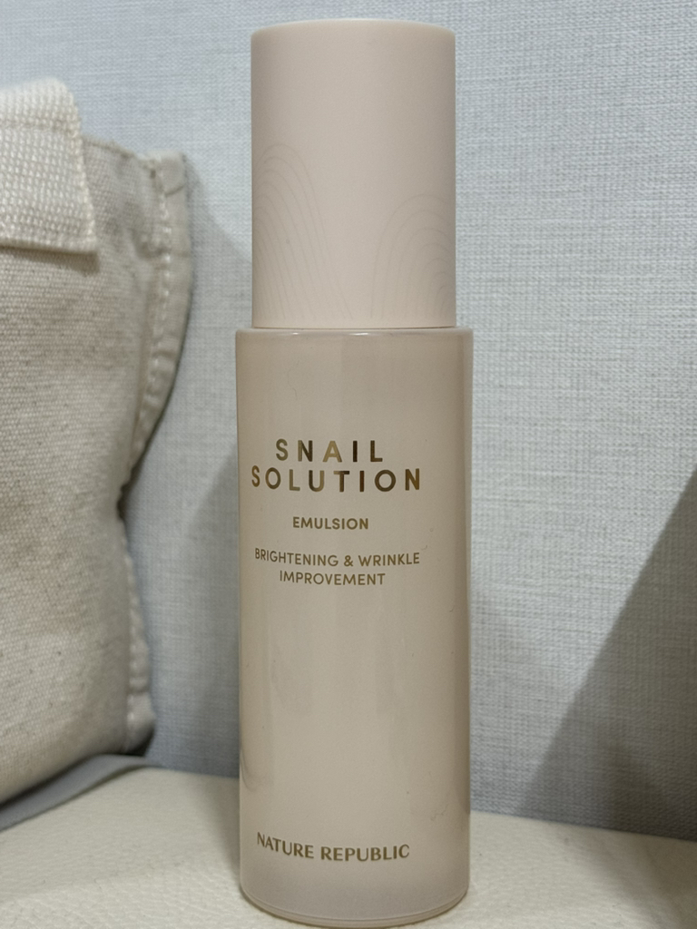네이처리퍼블릭 (NATUREREPUBLIC) 스네일 솔루션 에멀전 review image