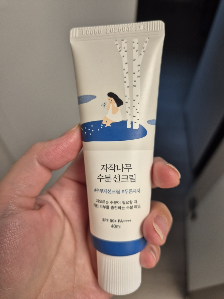 라운드랩 (ROUNDLAB) 자작나무 수분 선크림 [SPF50+/PA++++] review image