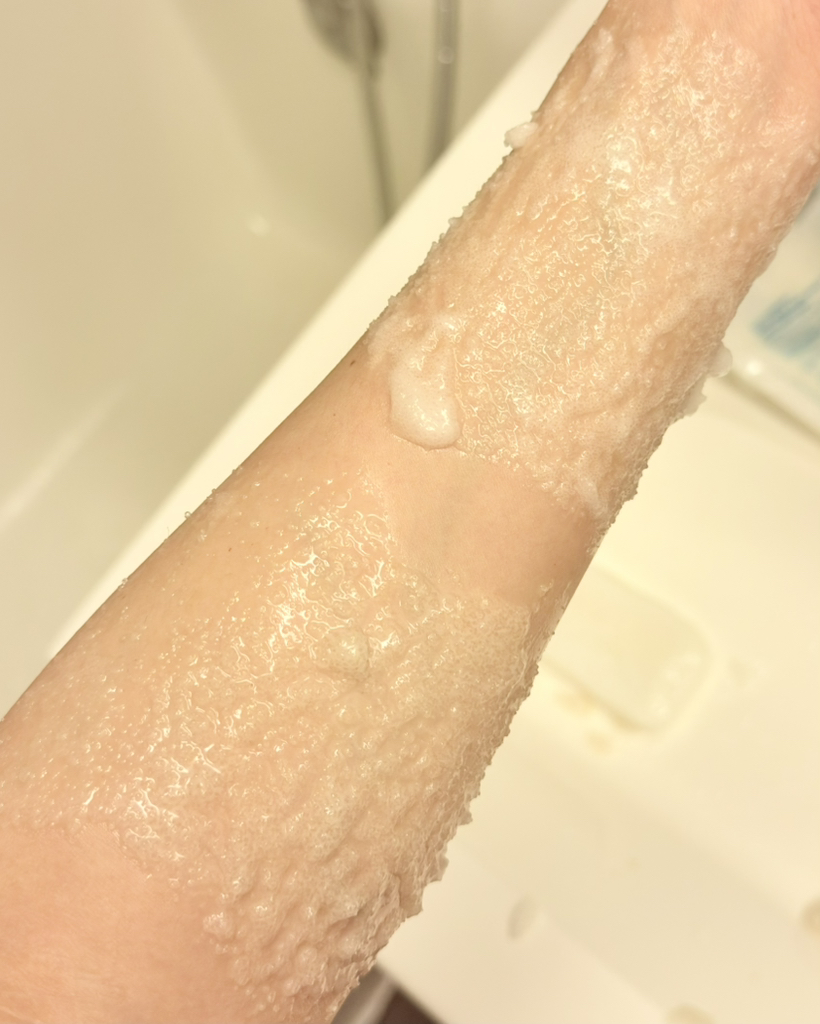 솔테라피 (salTherapy) 라이스 솔트앤오일 바디스크럽 듀이자스민 review image