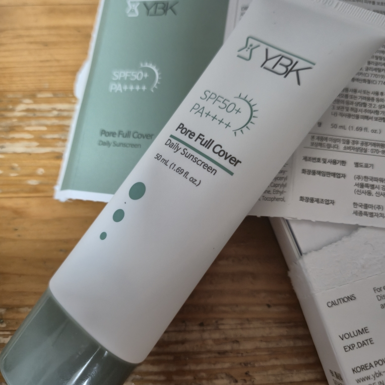 YBK (와이비케이) 포어 풀 커버 데일리 썬스크린 [SPF50+/PA++++] review image