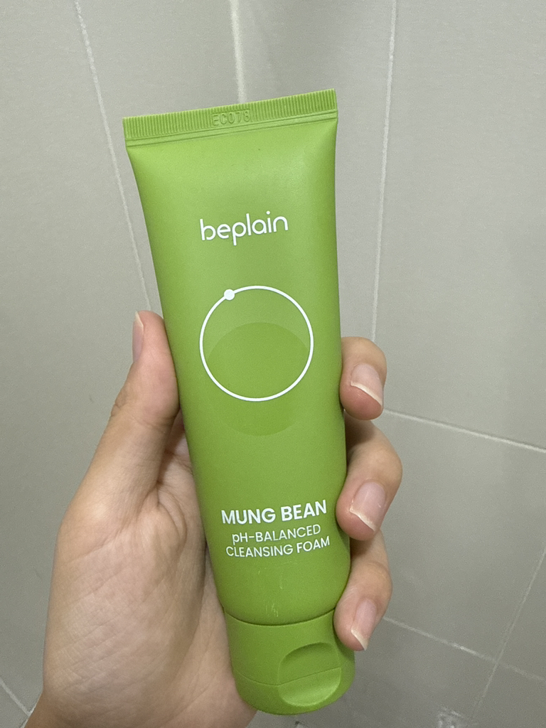 비플레인 (beplain) 녹두 약산성 클렌징폼 review image