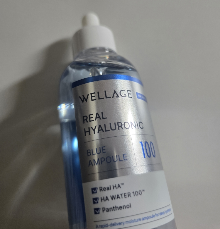 웰라쥬 (WELLAGE) 리얼 히알루로닉 블루 100 앰플 review image