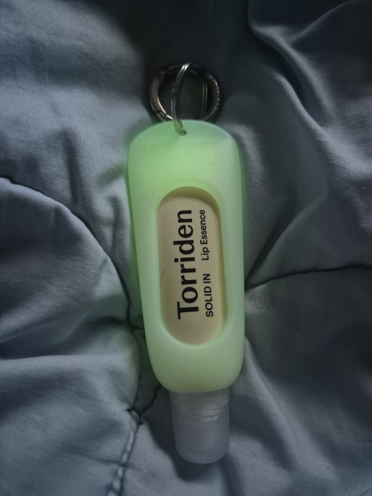 Torriden (桃瑞丹) 修护滋润唇部精华 common.review image