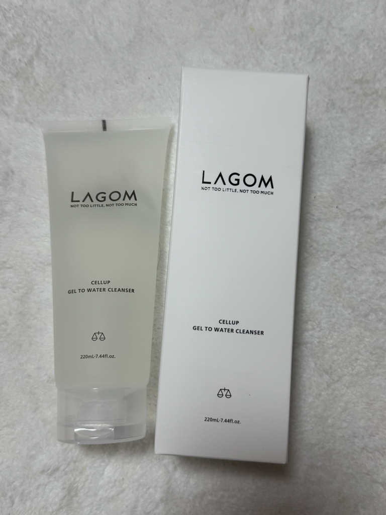 라곰 (LAGOM) 젤 투 워터 클렌저 review image