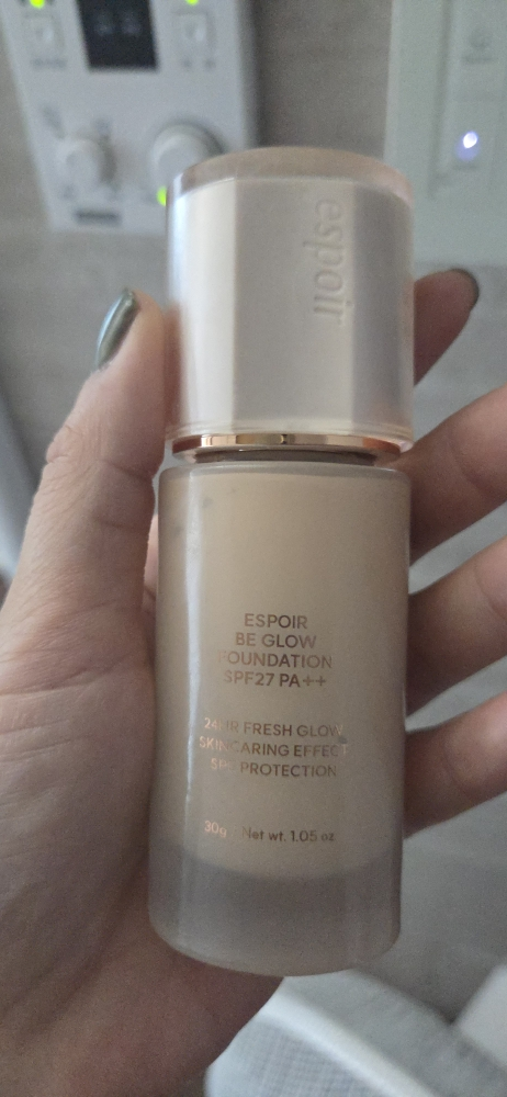 에스쁘아 (espoir) 비글로우 파운데이션 [SPF27+/PA++] [뉴트럴아이보리] review image