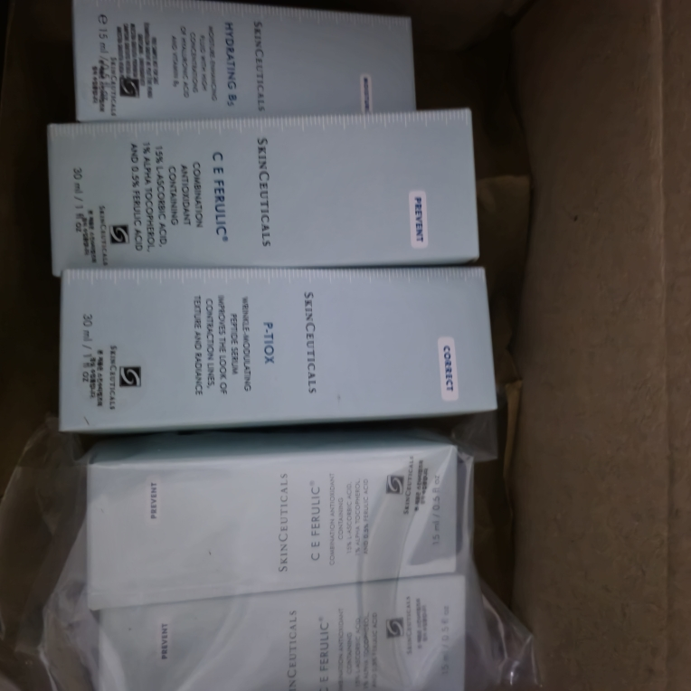 스킨수티컬즈 (SKINCEUTICALS) C E 페룰릭 review image