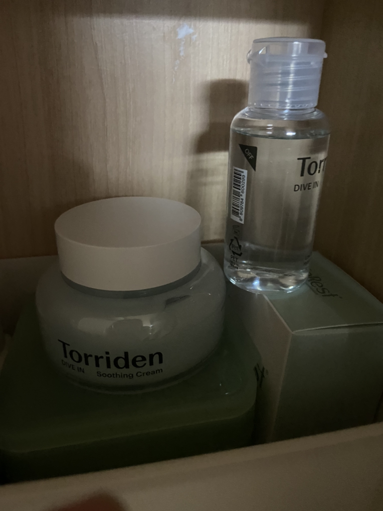 低分子玻尿酸保湿面霜的真实用户使用照片