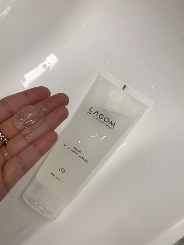 라곰 (LAGOM) 젤 투 워터 클렌저 review image
