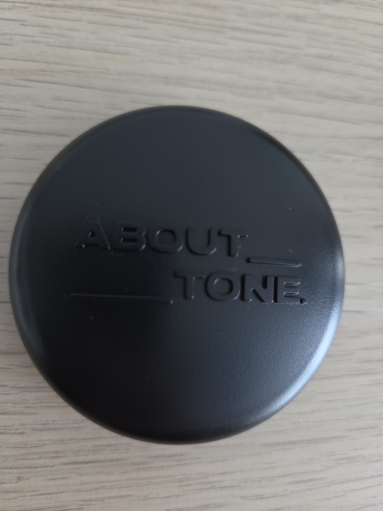 ABOUT_TONE. 柔焦散粉饼 [02 亮白] common.review image