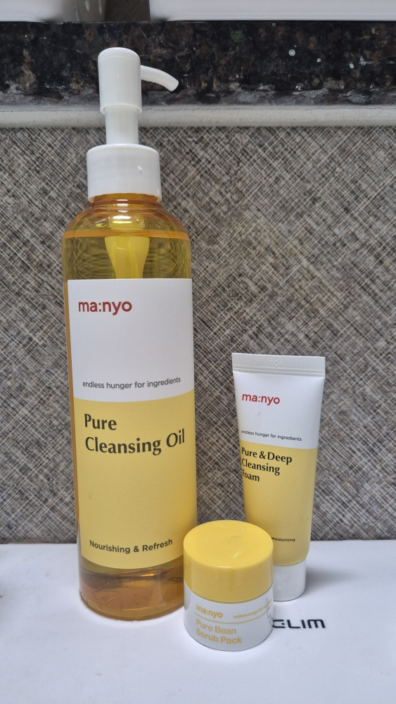 manyo 纯净洁面油 common.review image