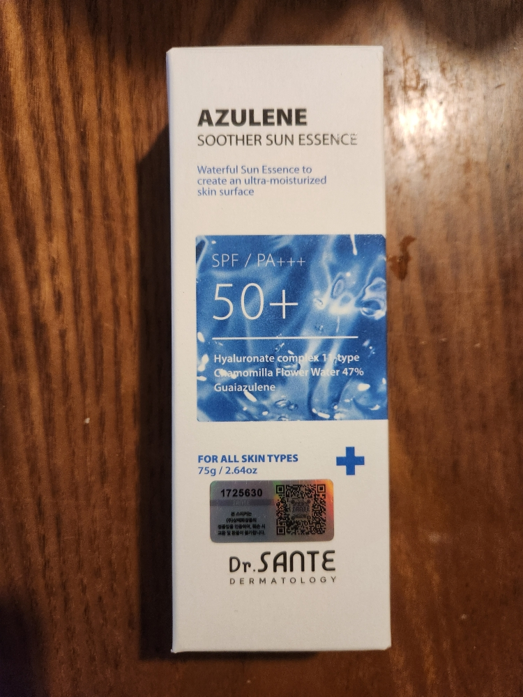 닥터상떼 (Dr.SANTE) 아줄렌 수더 선 에센스 [SPF50+/PA+++] review image