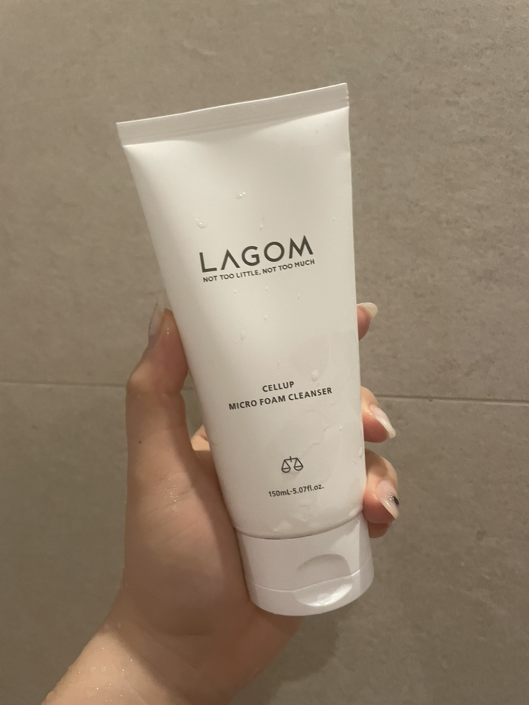LAGOM 微泡沫洁面乳 common.review image