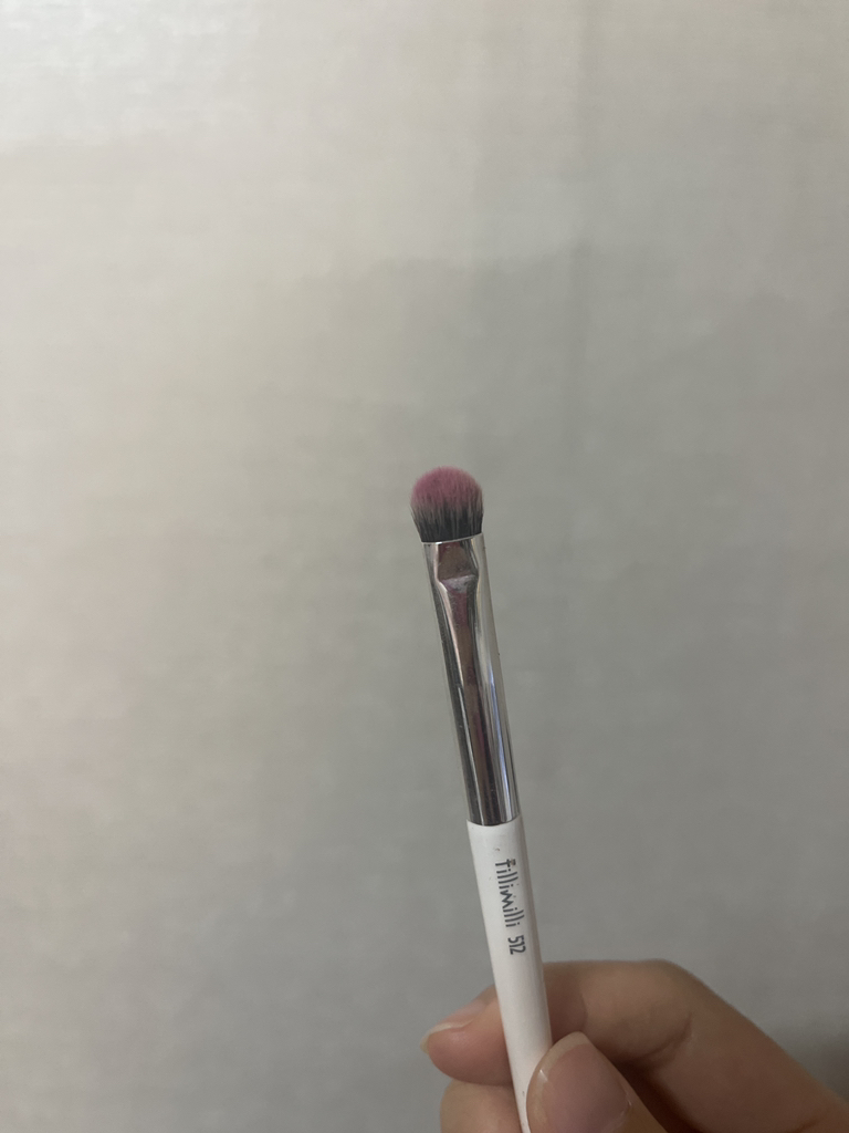 필리밀리 (fillimilli) 포인트 아이섀도우브러시512 review image