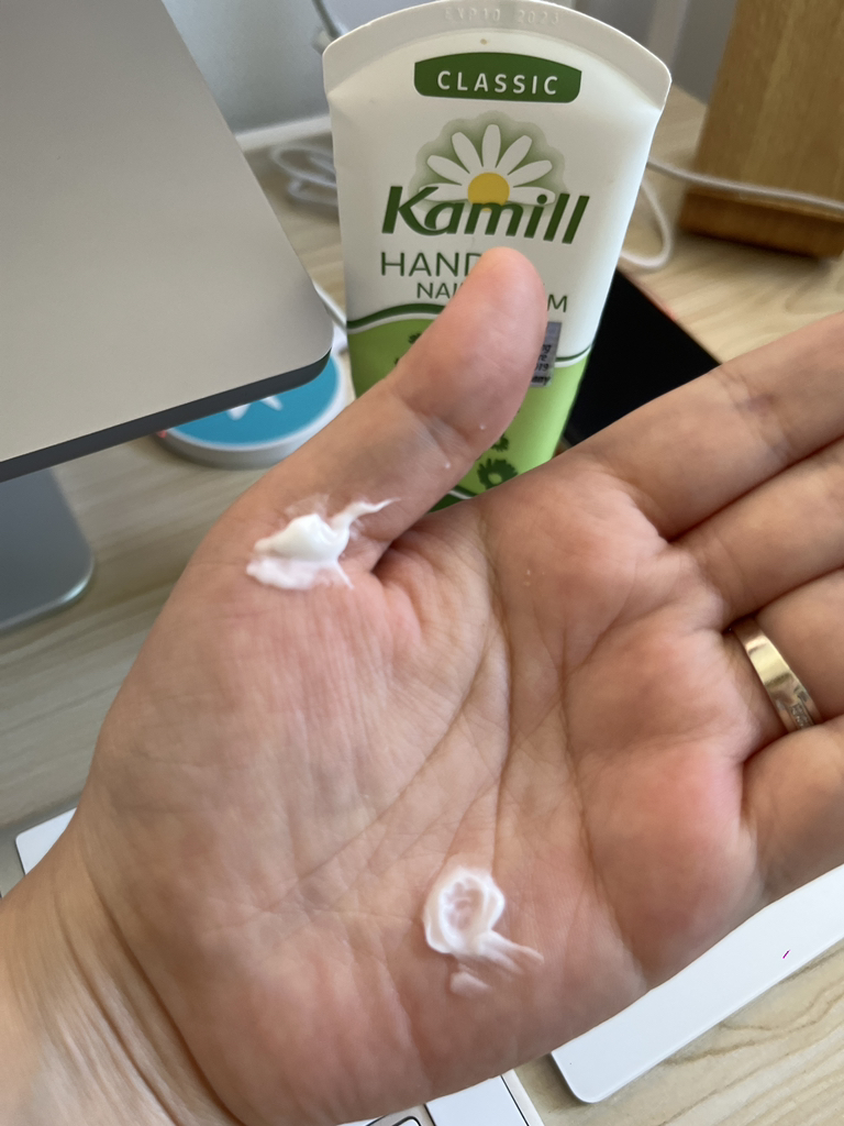 카밀 (Kamill) 핸드 & 네일 크림 [클래식] review image
