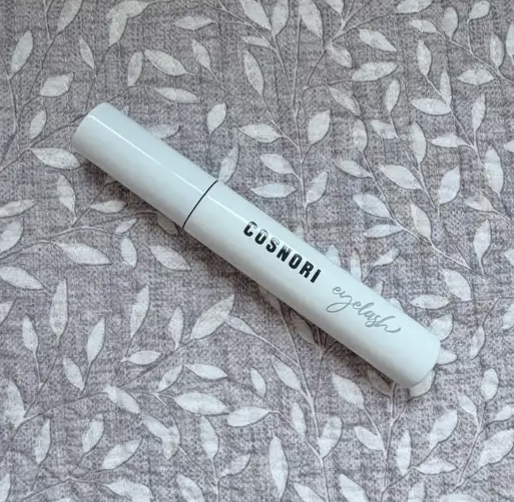 COSNORI 睫毛浓密滋养精华液 common.review image