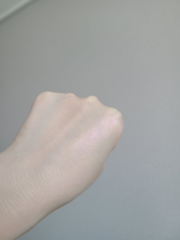 컬러팝 (COLOURPOP) (해외) 슈퍼 쇼크 하이라이터 [몬스터] review image