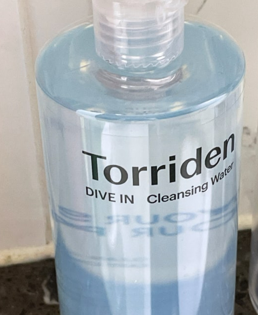 Torriden (桃瑞丹) 深层补水玻尿酸洁面水 common.review image