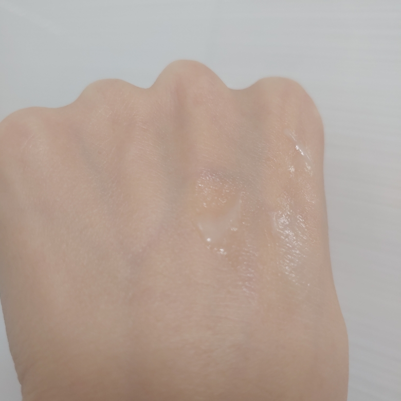 低分子玻尿酸保湿面霜的真实用户使用照片