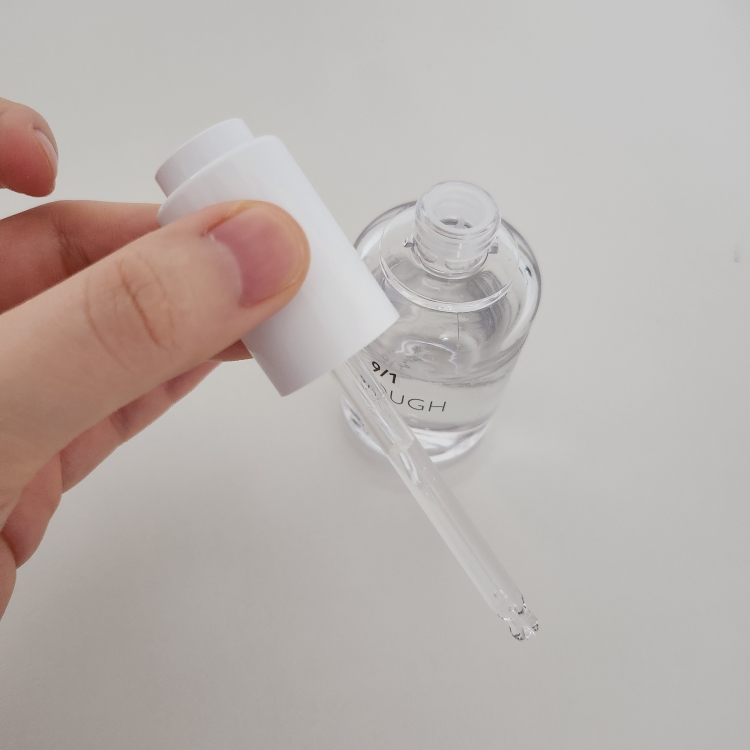 日常护肤精华的真实用户使用照片