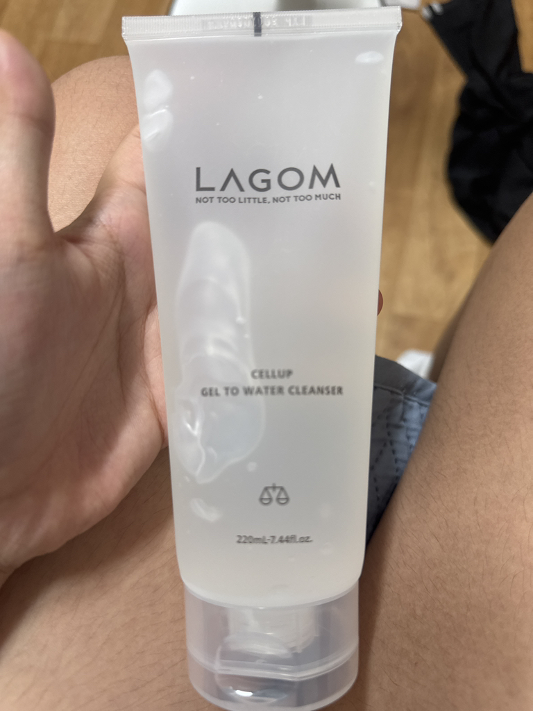 LAGOM 水凝洁面乳 common.review image