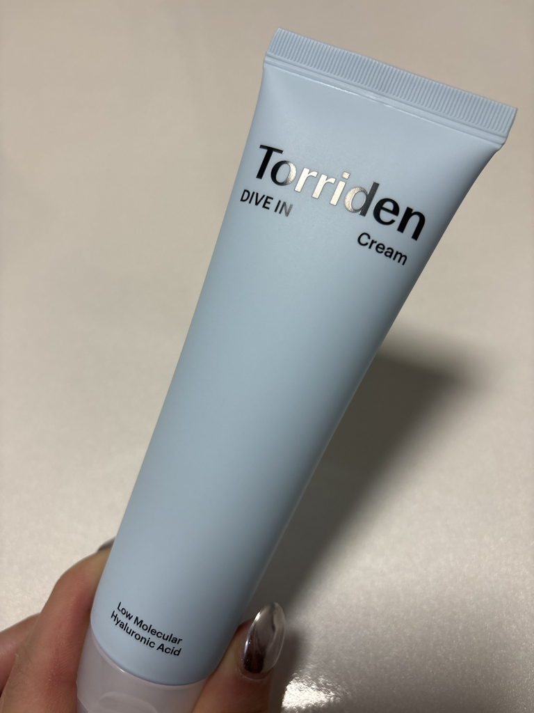 低分子玻尿酸保湿面霜的真实用户使用照片