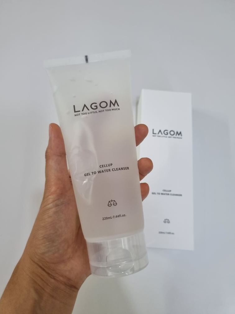 水凝洁面乳的真实用户使用照片