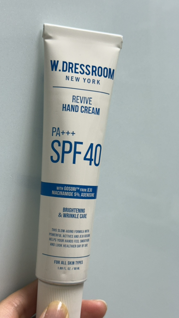 W.DRESSROOM 复活手霜 [SPF40/PA+++] common.review image