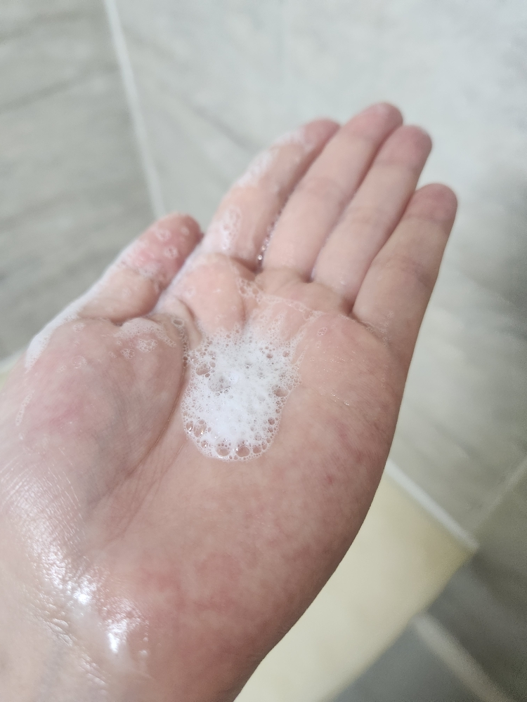 토니모리 (TONYMOLY) 프롬해남 까만보리 효소 세안제 review image