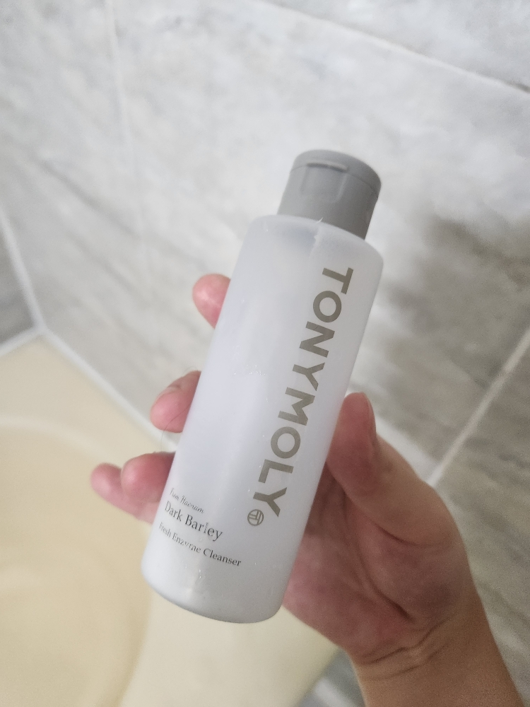 토니모리 (TONYMOLY) 프롬해남 까만보리 효소 세안제 review image
